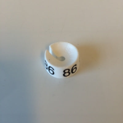 Klika -  MB wit/zwart 86 voor op kledinghanger