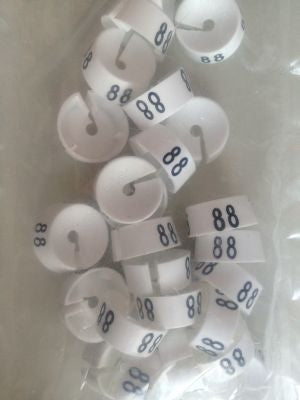 Klika -  MB wit/zwart 88 voor op kledinghanger
