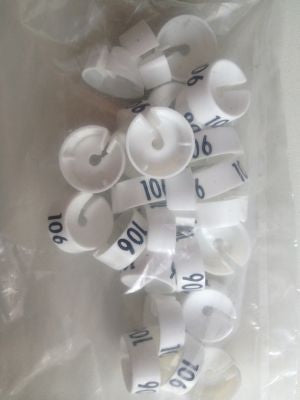 Klika - MB weiß/schwarz 106 für einen Kleiderbügel