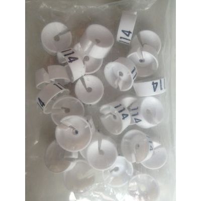 Klika - MB weiß/schwarz 114 für einen Kleiderbügel