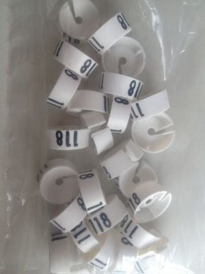 Klika -  MB wit/zwart 118 voor op kledinghanger