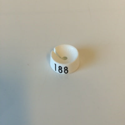 Klika -  MB wit/zwart 188 voor op kledinghanger