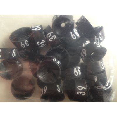 Klika - MB schwarz/weiß 39 für den Kleiderbügel