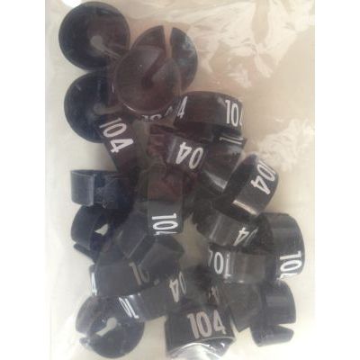 Klika -  MB zwart/wit 104 voor op kledinghanger