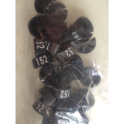 Klika -  MB zwart/wit 152 voor op kledinghanger