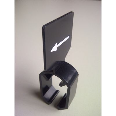 Klika - Größenindikator mit schwarzem Pfeil ohne Größe