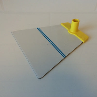 Klika – Grundplatte NT Metall mit gelbem Akzent