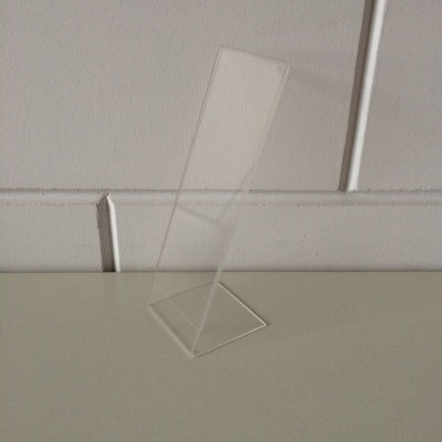 Klika - Acrylique standard L lxh 74x210mm. Debout