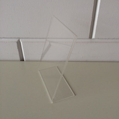 Klika -  L-standaard acryl bxh 120x160mm. Staand