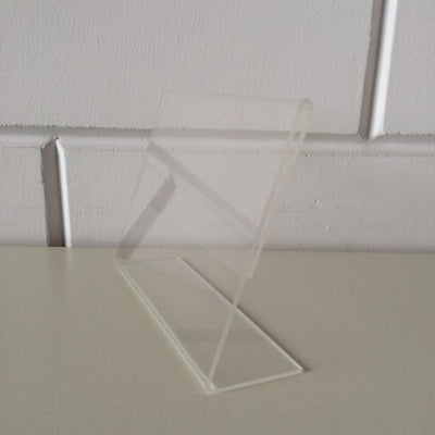 Klika -  L-standaard acryl bxh 148x105mm. Liggend