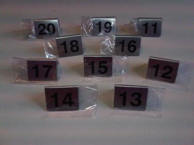 Klika - Jeu d'assiettes / numéros de table 11 à 20 en acier inoxydable
