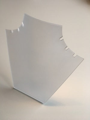 Klika - Présentation collier forme givre > petit<