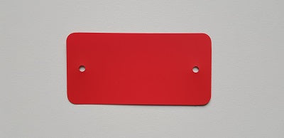 Klika -  PVC labels 64x118mm rood2xgat ronde hoek