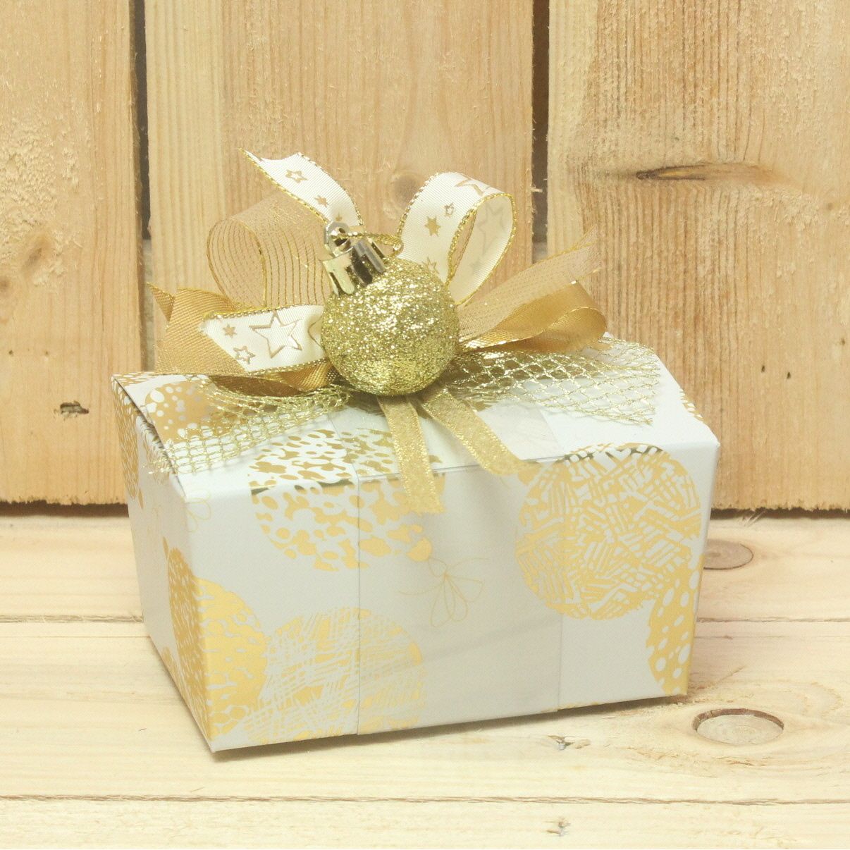 Bonbon doosjes - Chocolade doosje - Kerstbal LAAG kerst - 24 stuks